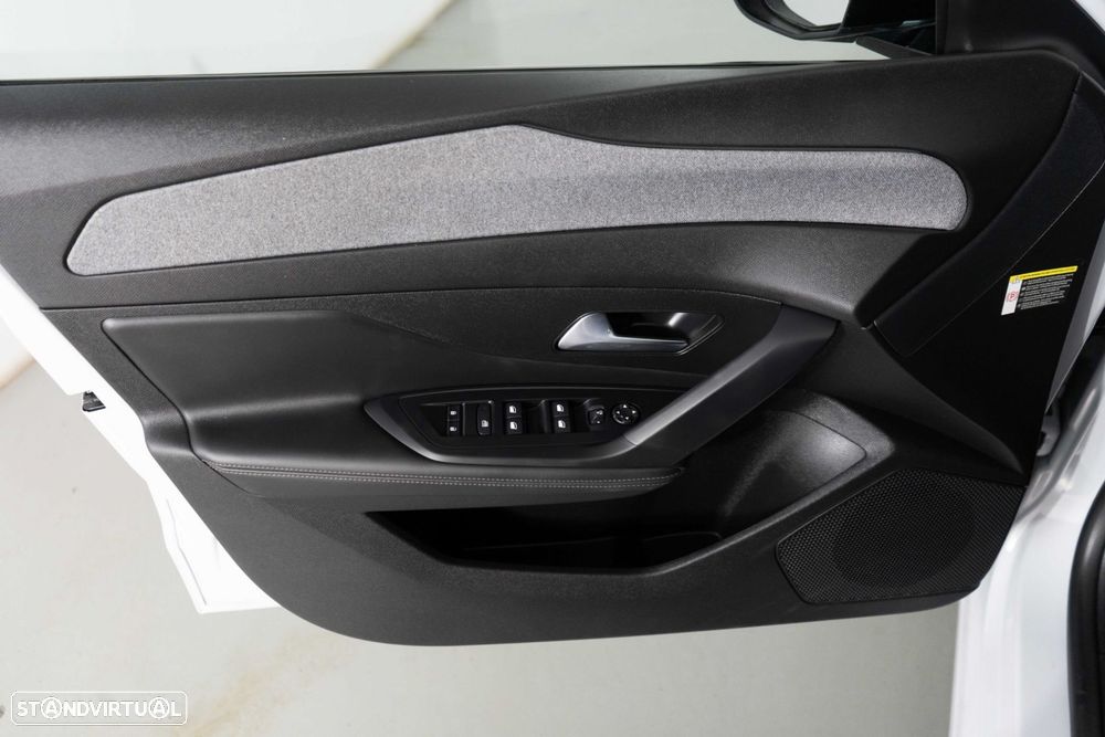 Peugeot 308 SW 1.2 PureTech Allure Pack EAT8 - 20
