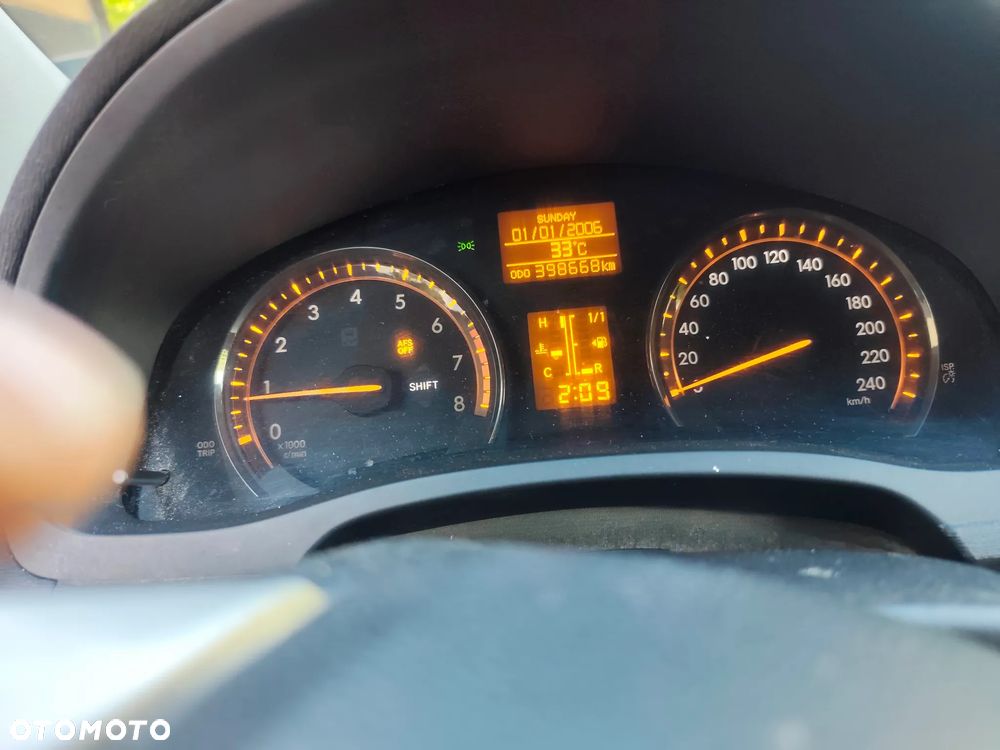 Toyota Avensis 1.8 Sol plus - 3