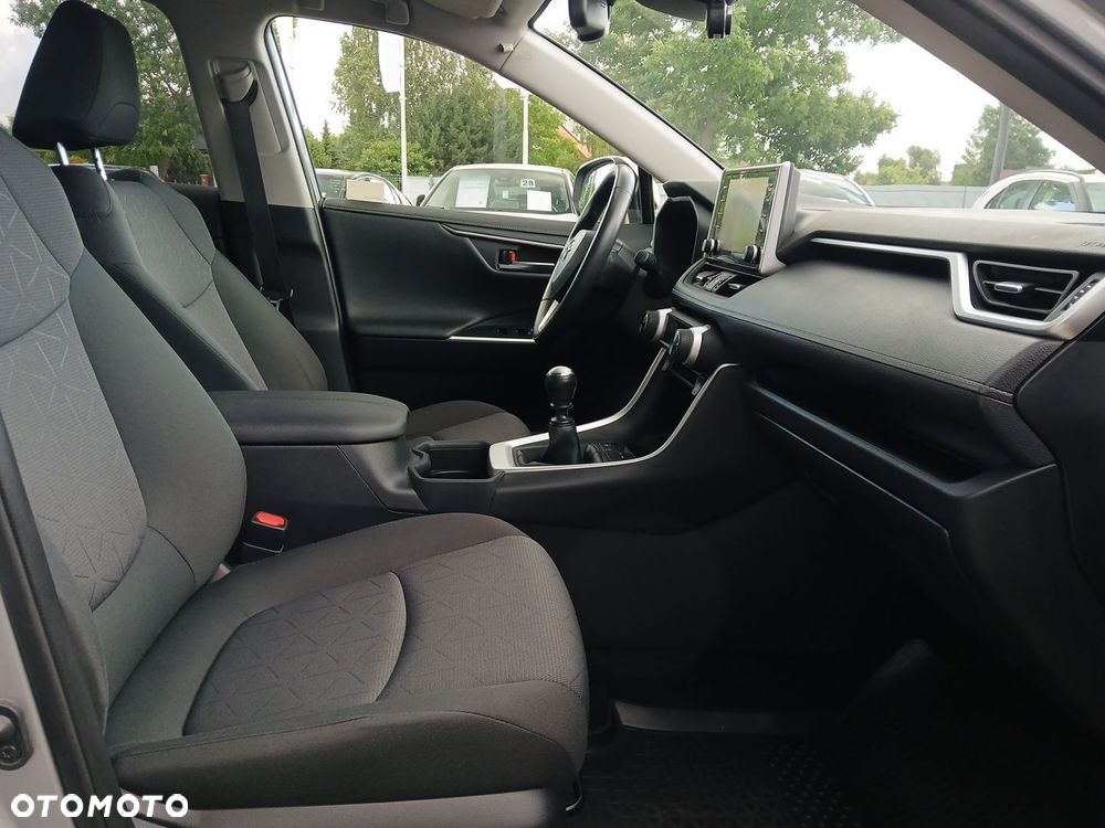 Toyota RAV4 2.0 Comfort 4x2 - 8