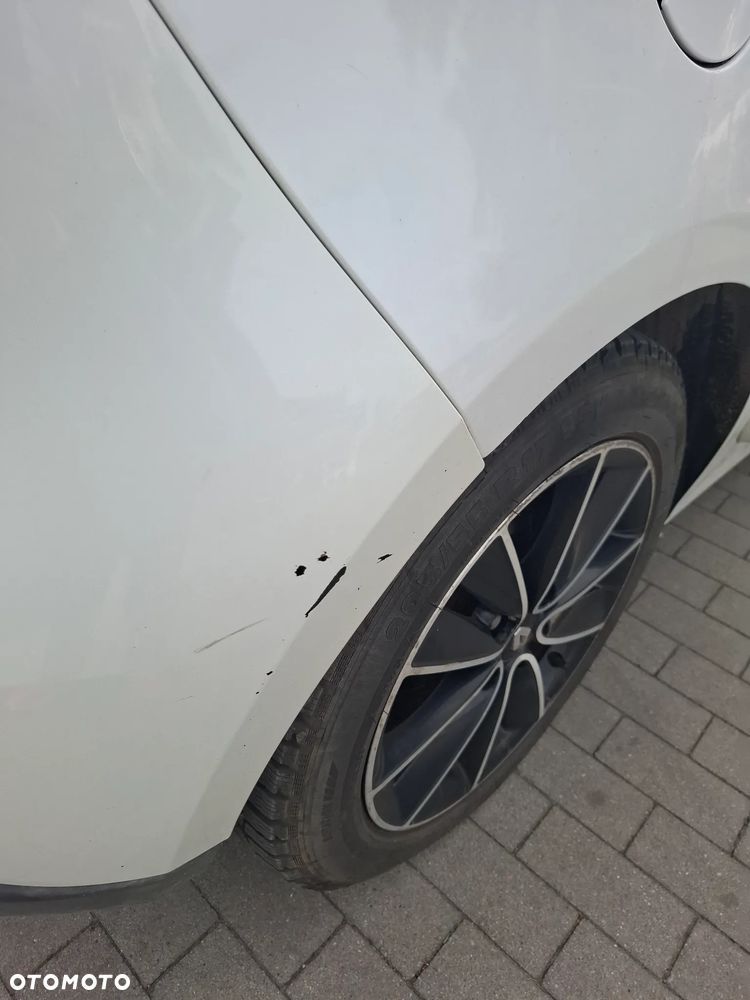 Renault Scenic 1.6 dCi Energy Bose Edition S&S - 14