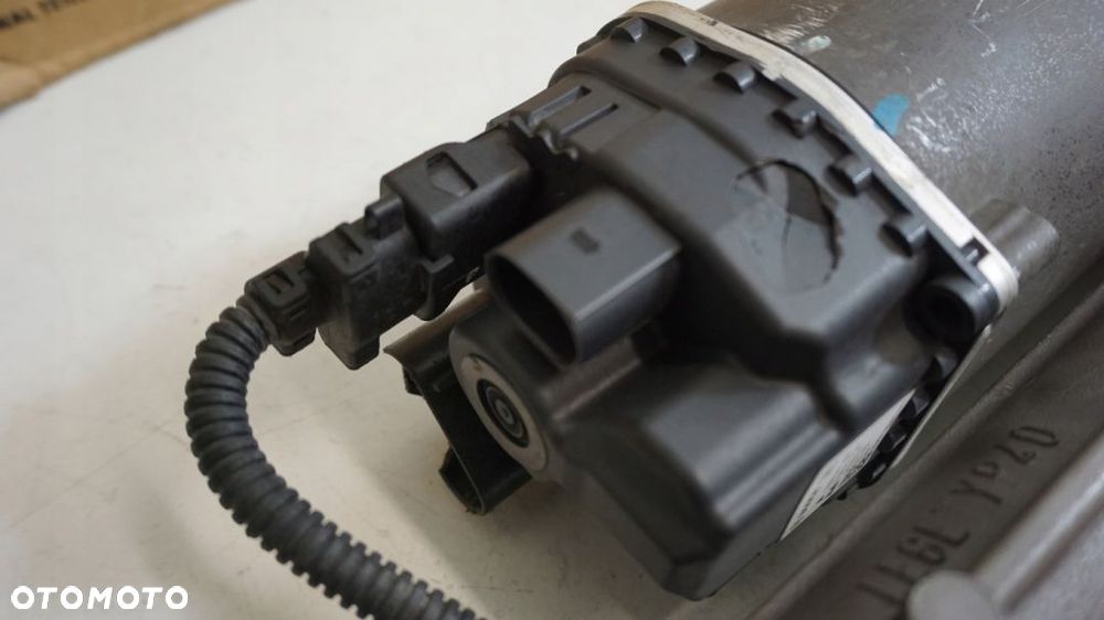 MAGLOWNICA PRZEKŁADNIA KIEROWNICZA AUDI A4 B9 A5 - 7