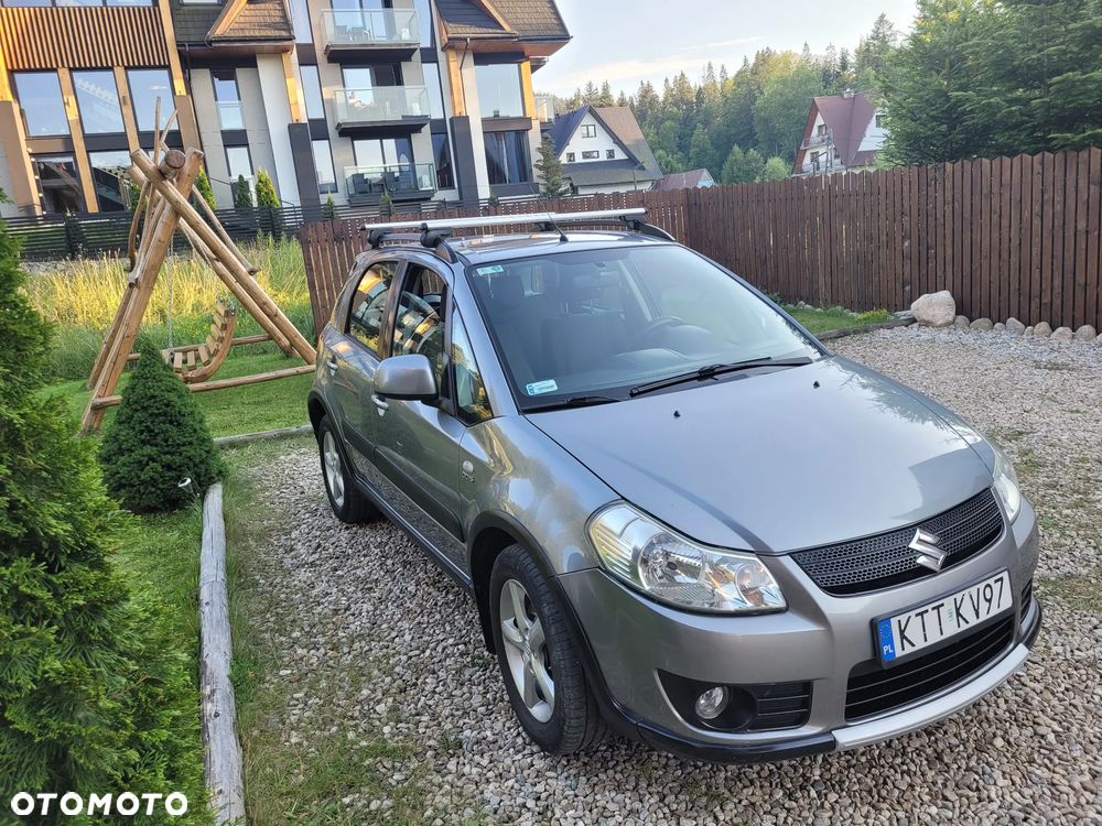 Suzuki SX4 1.9 DDiS 4WD GS / Premium - 11