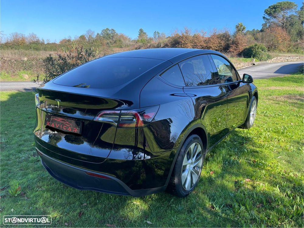 Tesla Model Y RWD - 8