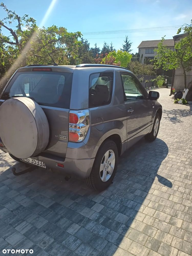 Suzuki Grand Vitara 1.9 DDiS - 3
