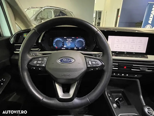 Ford Tourneo Connect 1.5L EcoBoost LWB Titanium - 24