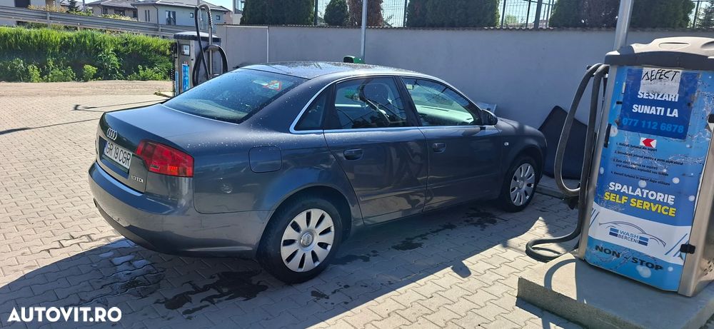 Audi A4 Limuzina - 2