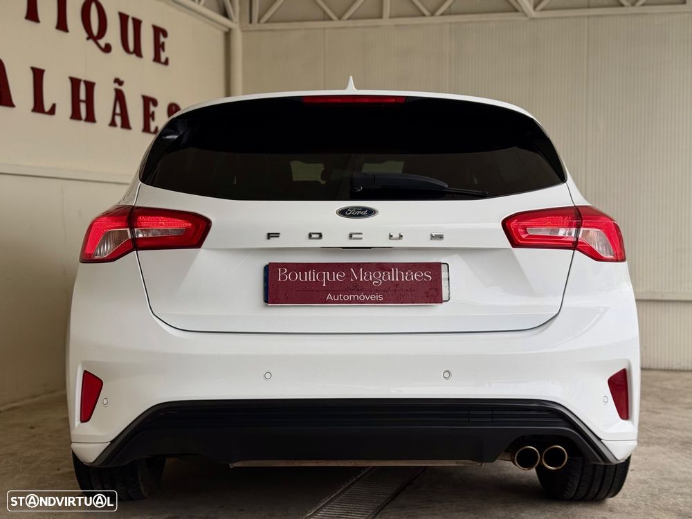 Ford Focus 1.0 EcoBoost MHEV ST-Line - 13
