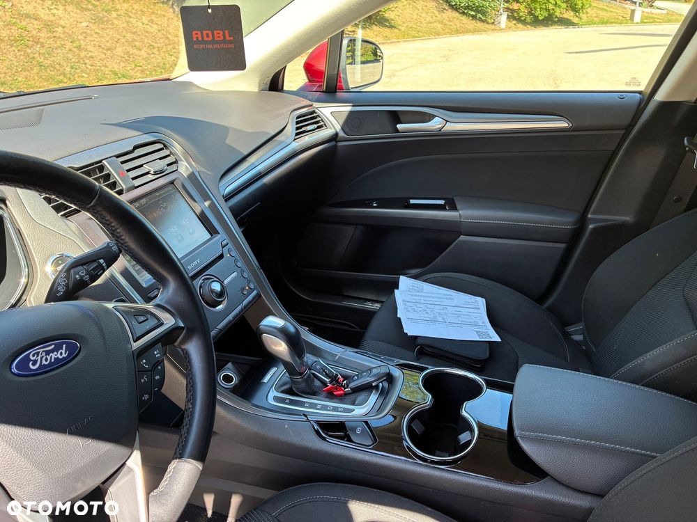 Ford Mondeo - 17