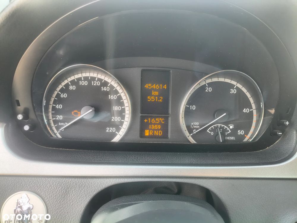 Mercedes-Benz Viano - 10