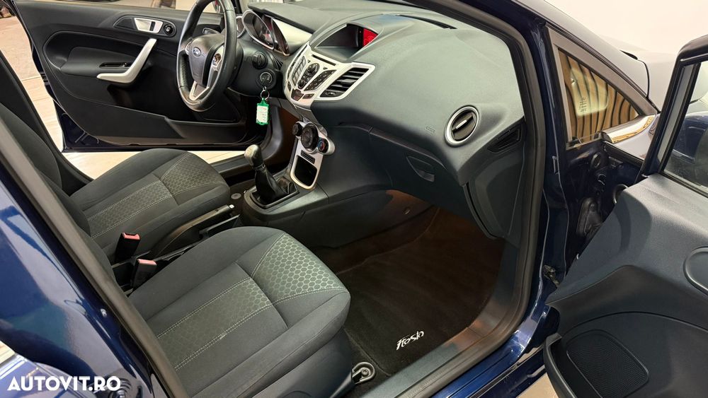 Ford Fiesta 1.25 Titanium - 8