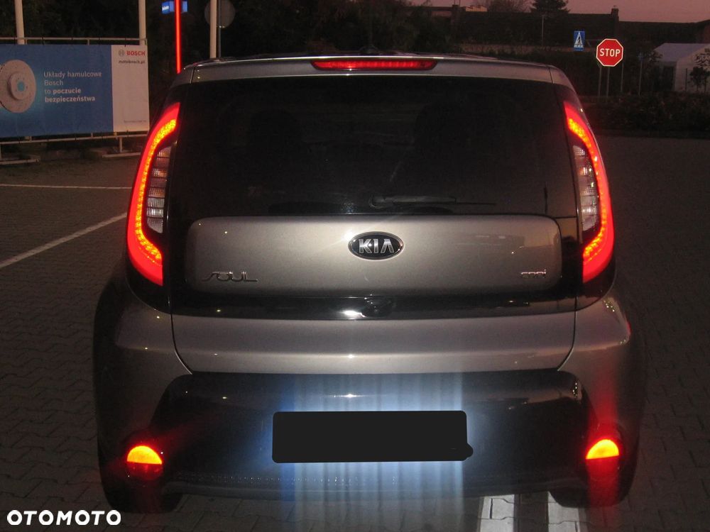 Kia Soul 1.6 CRDI XL - 11