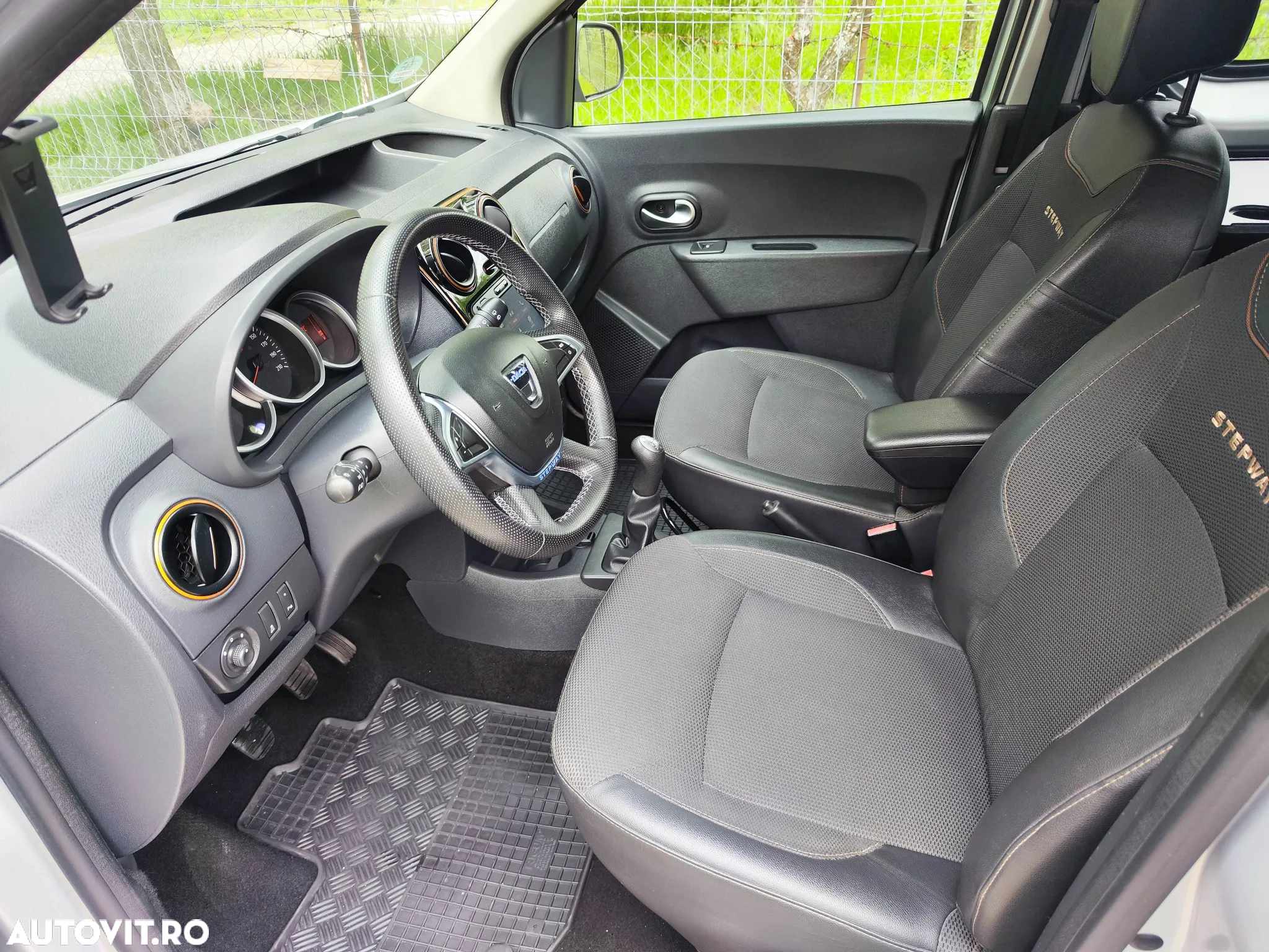 Dacia Dokker 1.5 dCi 90 CP Stepway - 19