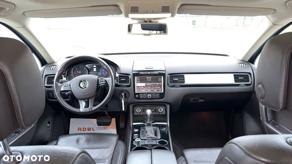 Volkswagen Touareg - 27
