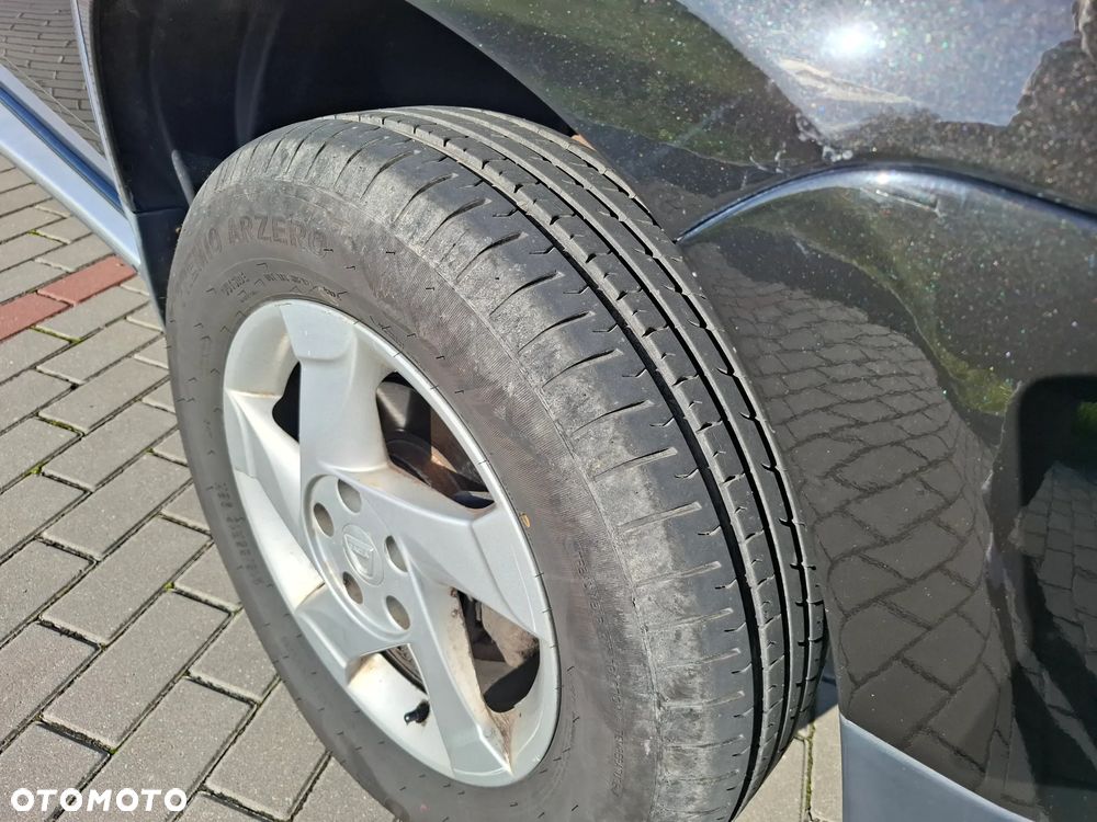 Dacia Duster 1.6 - 15