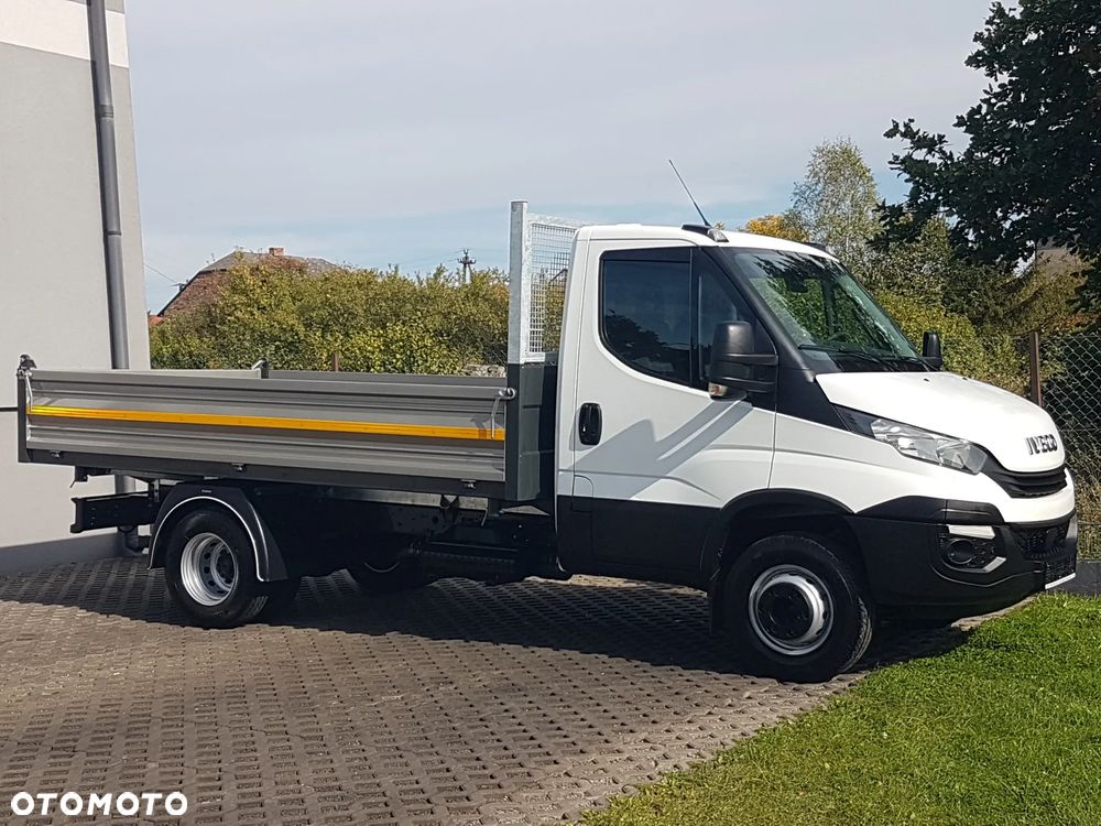Iveco DAILY 70C18 WYWROTKA 3 STRONNA KIPER 3,77x2,20 BLIŹNIAKI 7 TON KLIMA HAK MANUAL 6-BIEGÓW - 34