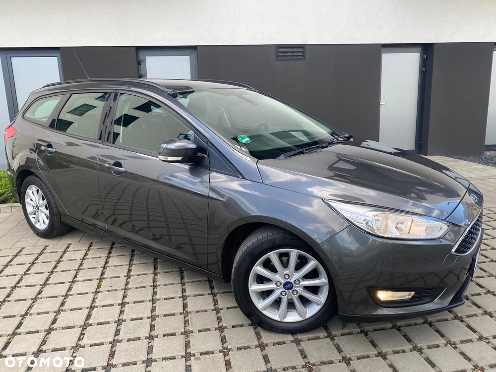 Ford Focus 1.0 EcoBoost STart-Stopp-System TITANIUM - 12