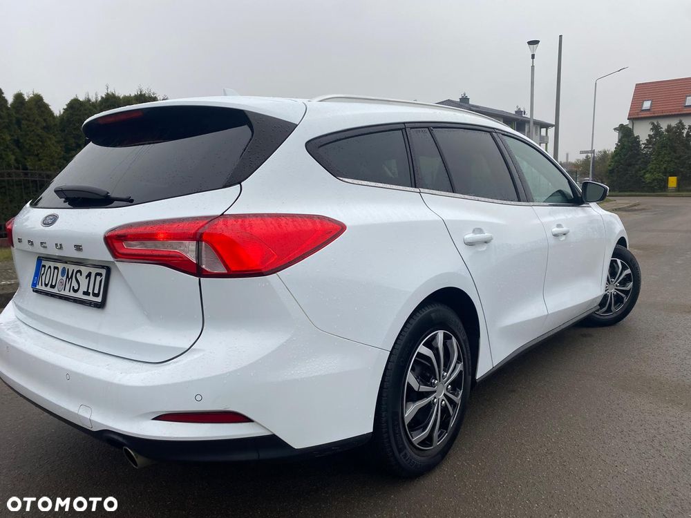 Ford Focus 1.5 TDCi DPF Start-Stopp-System Titanium - 8