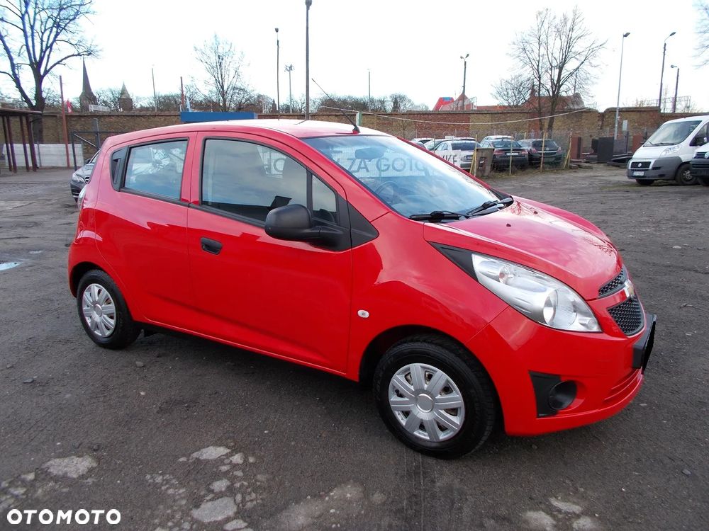 Chevrolet Spark 1.0 Base+ - 2