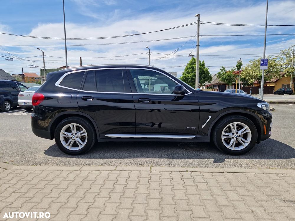 BMW X3 xDrive30i AT xLine - 6
