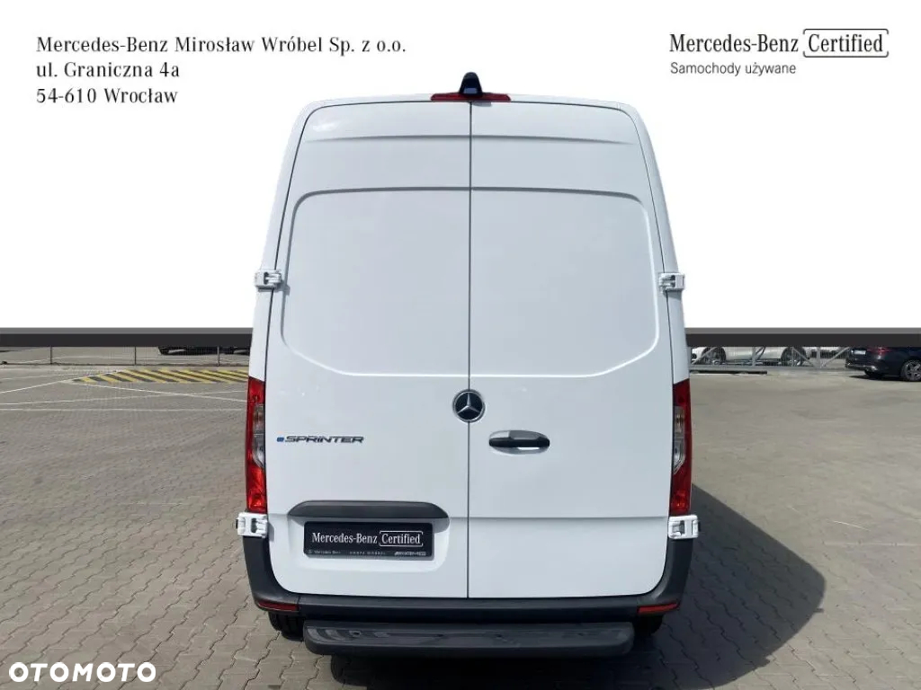 Mercedes-Benz eSprinter - 4