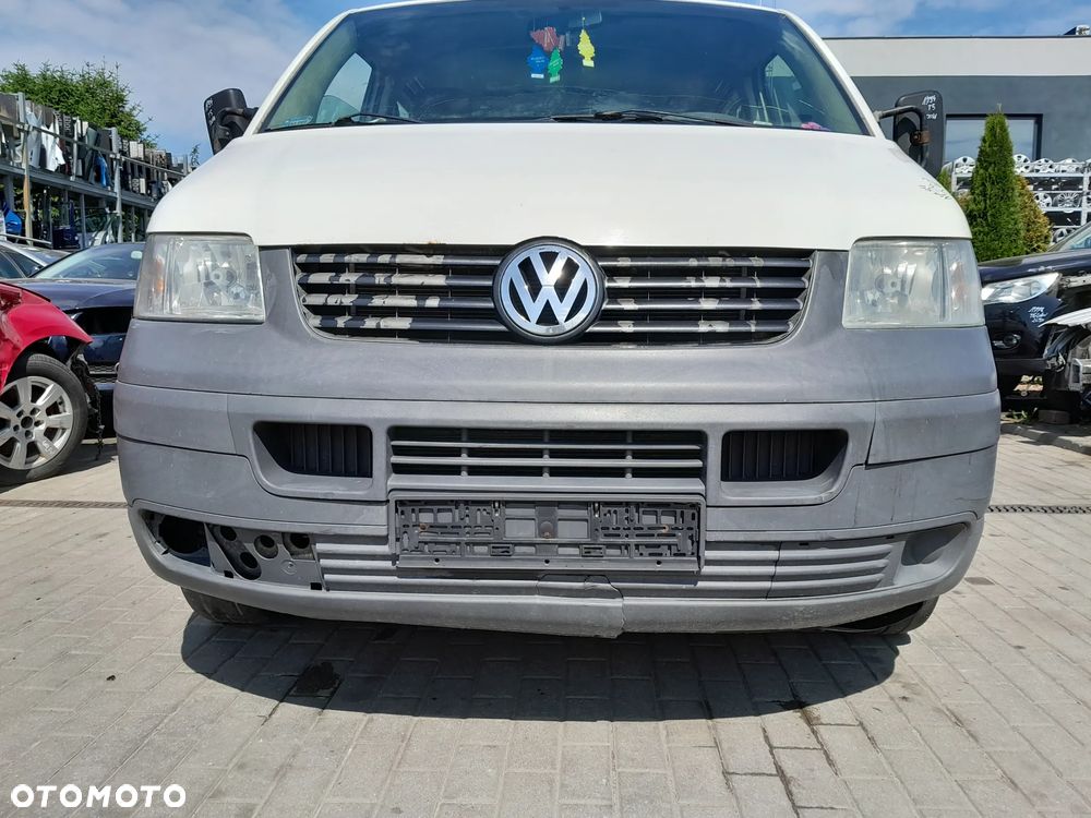 VW TRANSPORTER T5 ZDERZAK PRZEDNI PRZÓD
