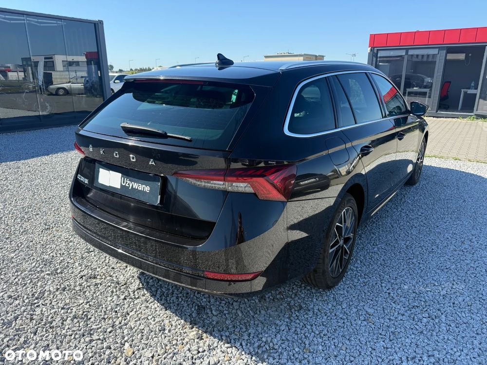 Skoda Octavia 2.0 TDI Style DSG - 4