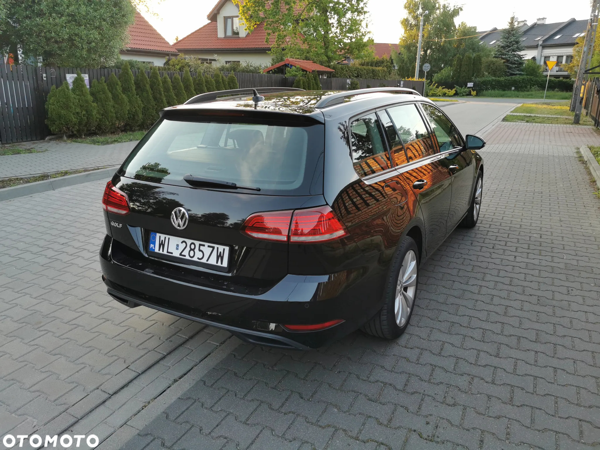 Volkswagen Golf - 4