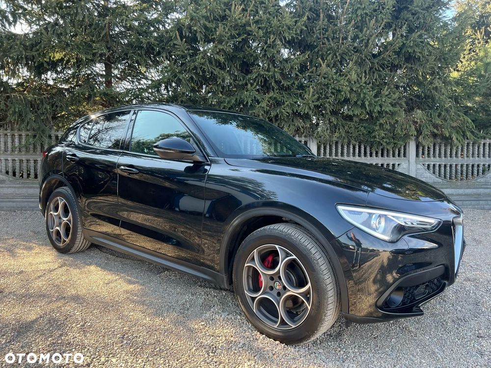 Alfa Romeo Stelvio 2.2 JTDM Executive Q4 - 32