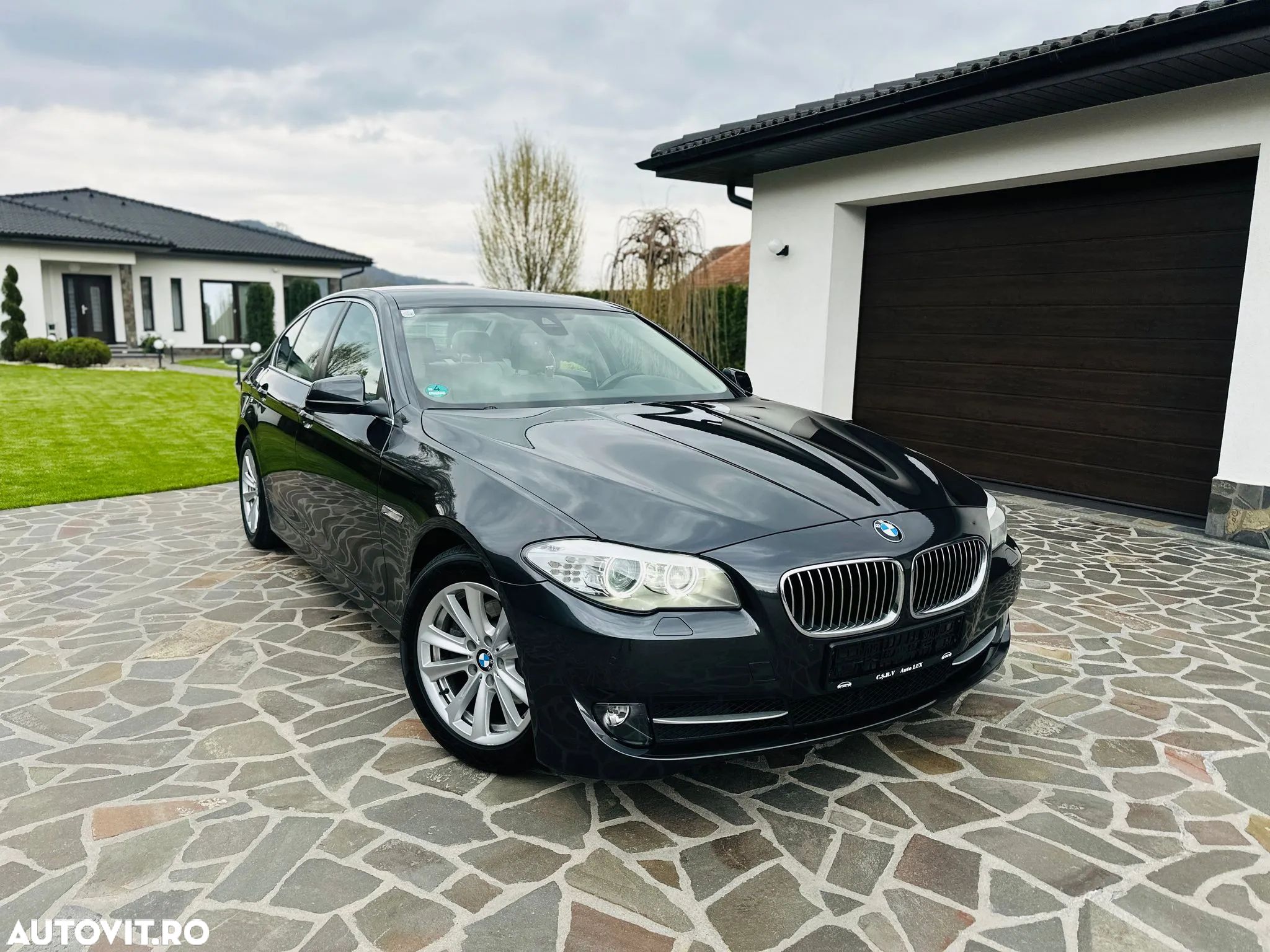 BMW Seria 5 520d - 1