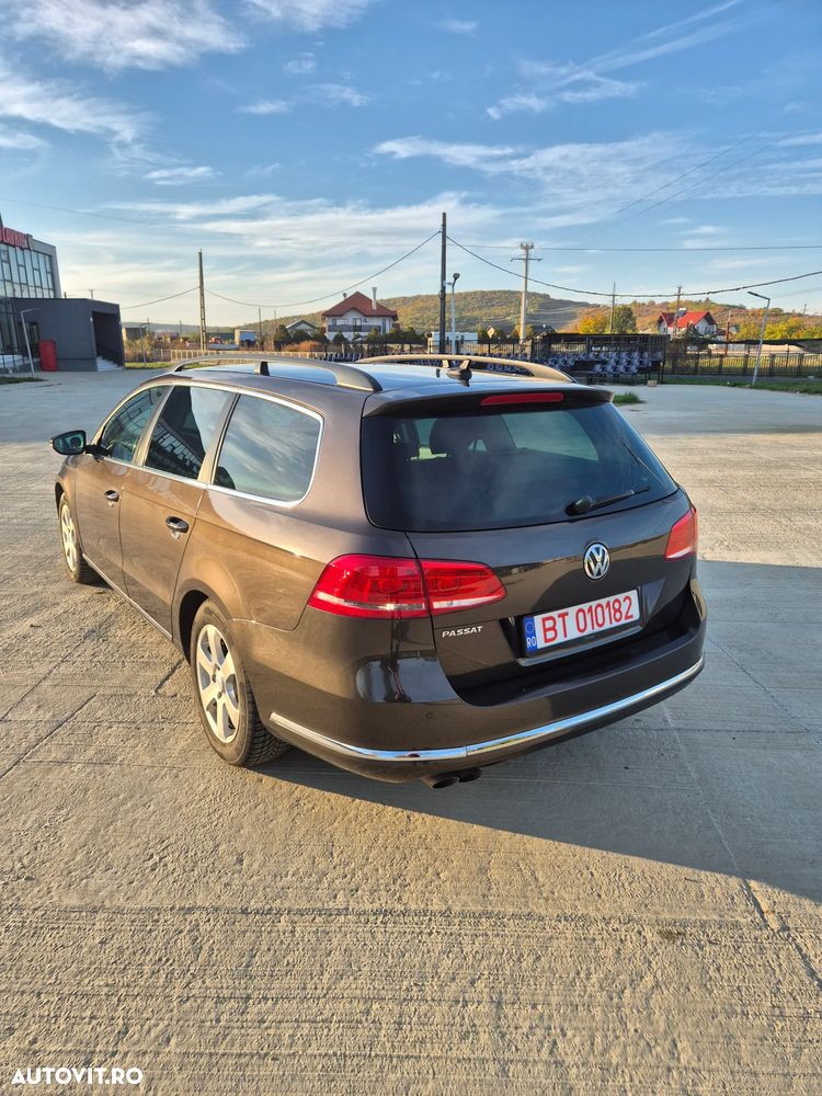 Volkswagen Passat - 3
