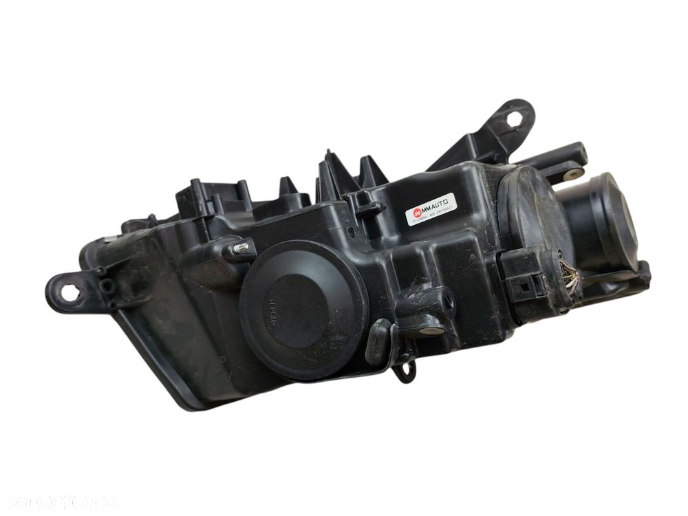 LAMPA LEWY PRZÓD SKODA SUPERB II (2008-2013) 2.0 TDI 140KM 89410872502 - 2