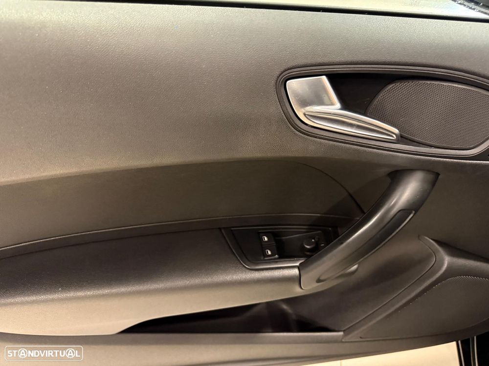 Audi A1 1.6 TDI Advance - 6