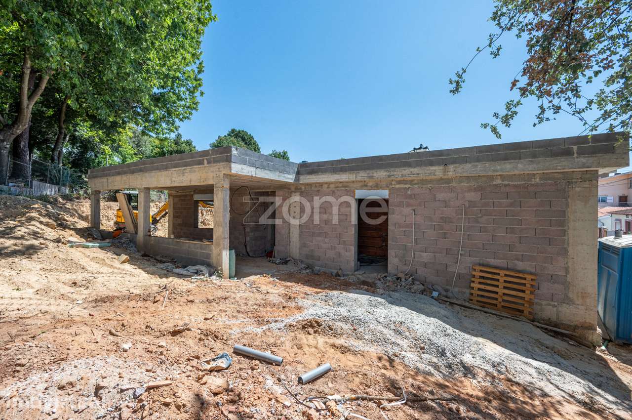 Moradia Térrea T3 de Arquitetura Contemporânea - Grande imagem: 2/26