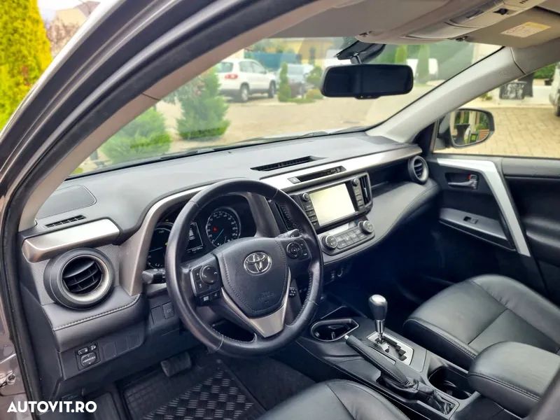 Toyota RAV4 2.5 4x2 Hybrid Executive - 9