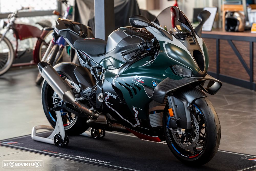 BMW M 1000 RR TT Isle of Man Edition - 2