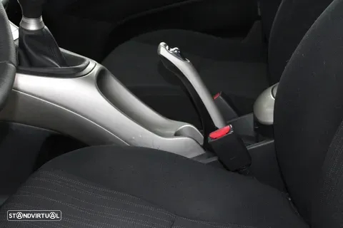 Toyota Auris 1.4 D-4D AC - 21