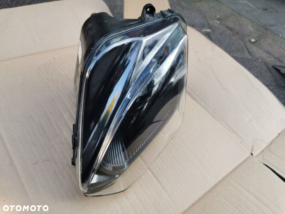 Reflektor lampa lewa  DERBI GPR 50/125 - 3