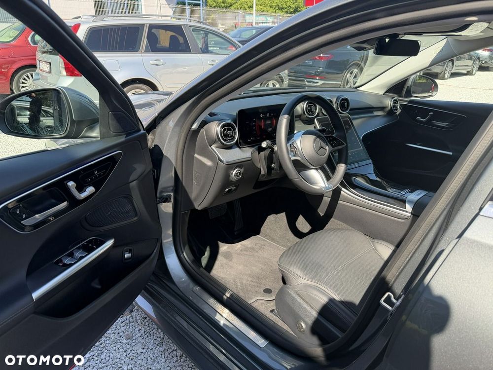 Mercedes-Benz Klasa C 200 d 9G-TRONIC AMG Line - 10