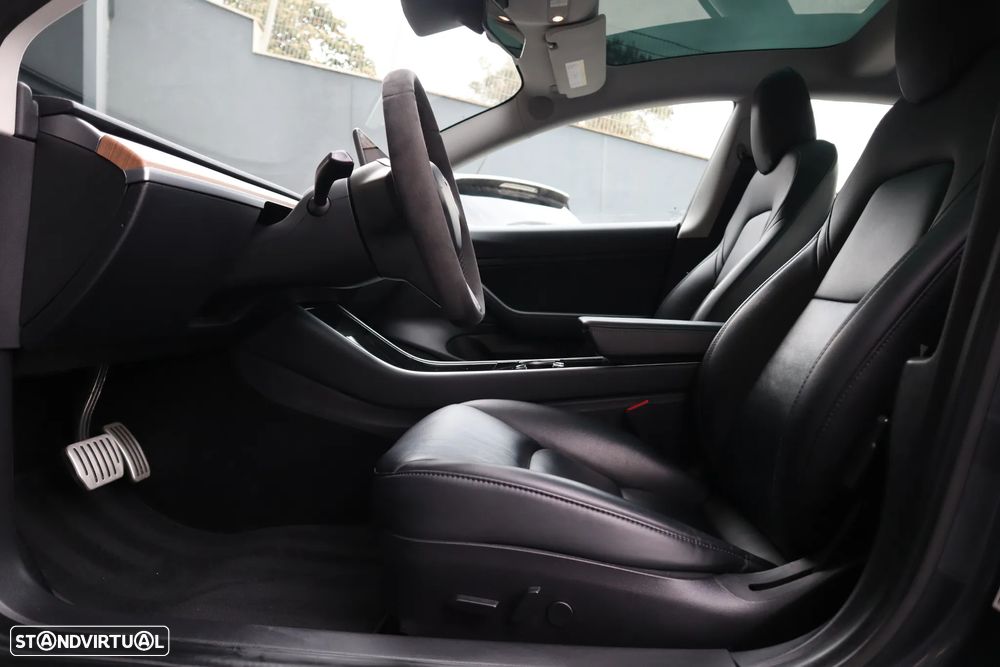 Tesla Model 3 Performance Dual Motor AWD - 17