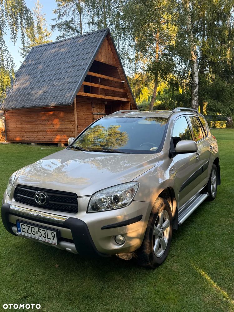 Toyota RAV4 2.2 D-4D Prestige - 2