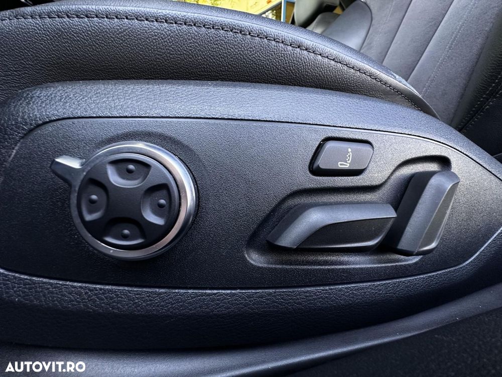 Audi A5 Coupe 3.0 TDI quattro S tronic Sport - 29