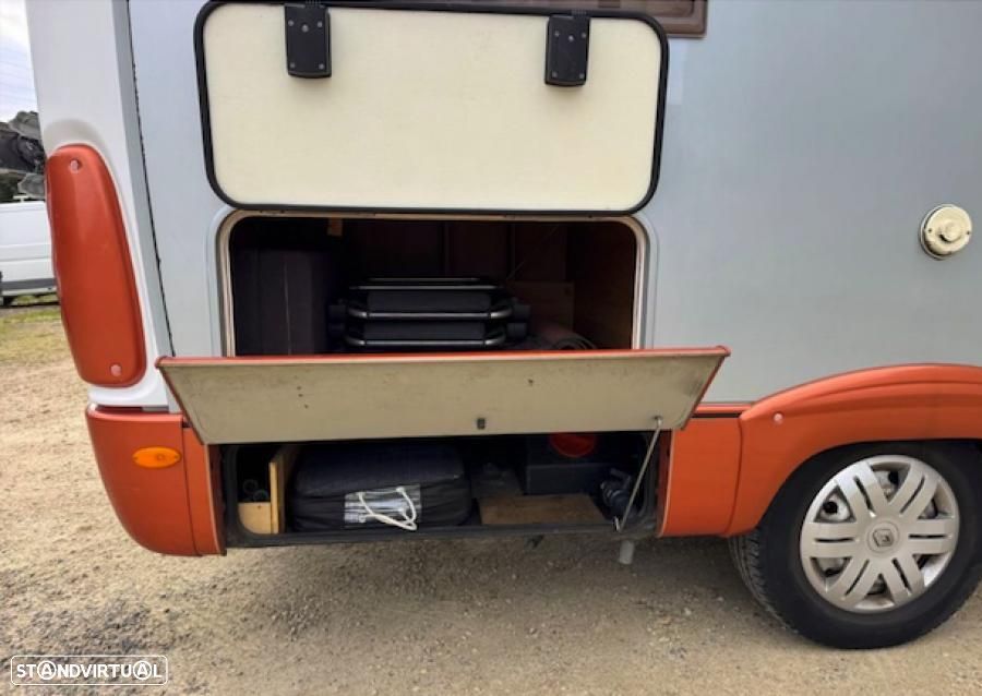 Burstner Delfin T625 Cama Francesa 3.0 136cv - 9