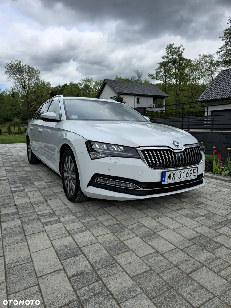 Skoda Superb 2.0 TDI SCR Ambition DSG - 12