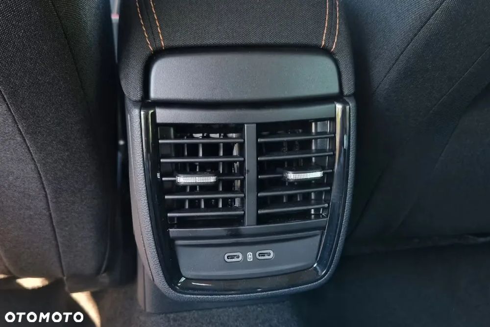 Skoda Kamiq 1.5 TSI Selection DSG - 18