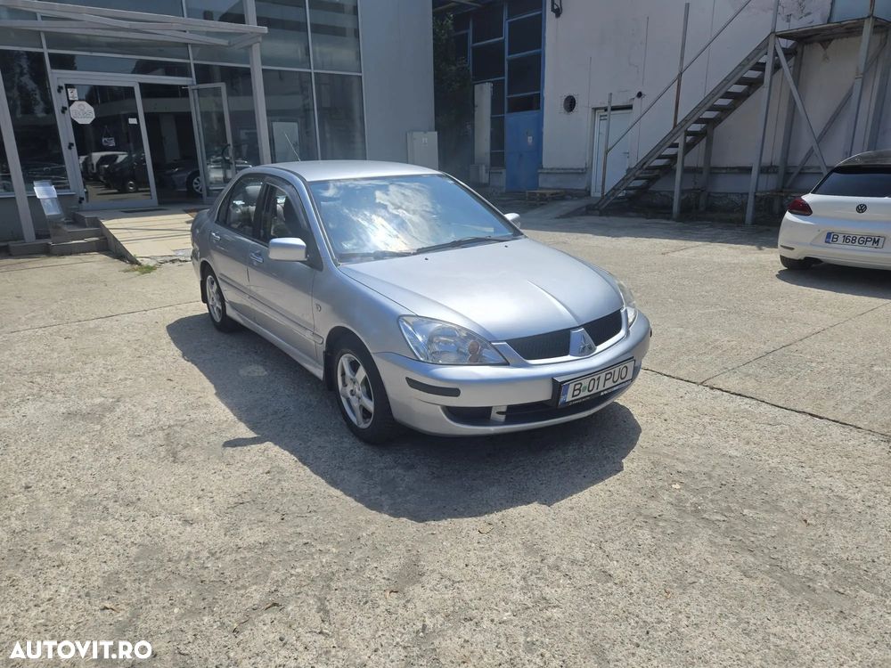 Mitsubishi Lancer 1.6 Invite - 2