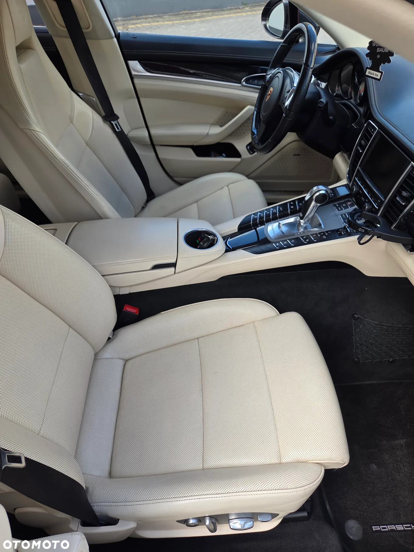 Porsche Panamera 4S Executive - 8