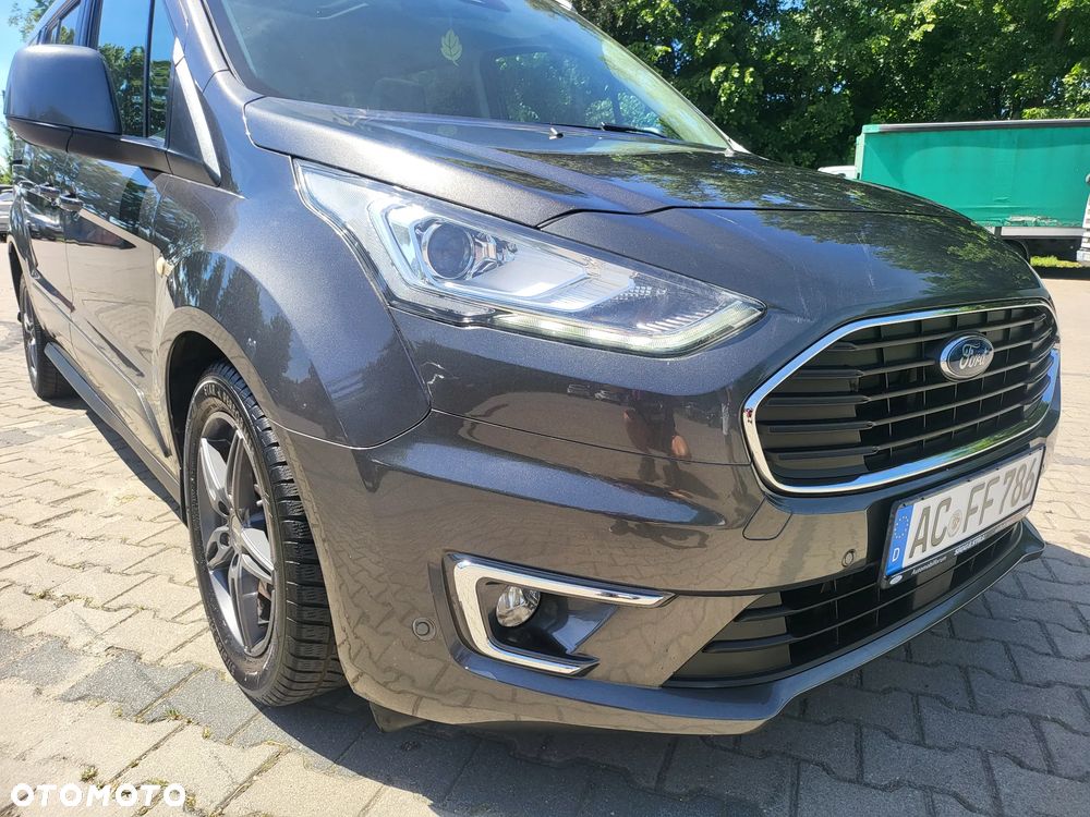 Ford Tourneo Connect Grand - 39