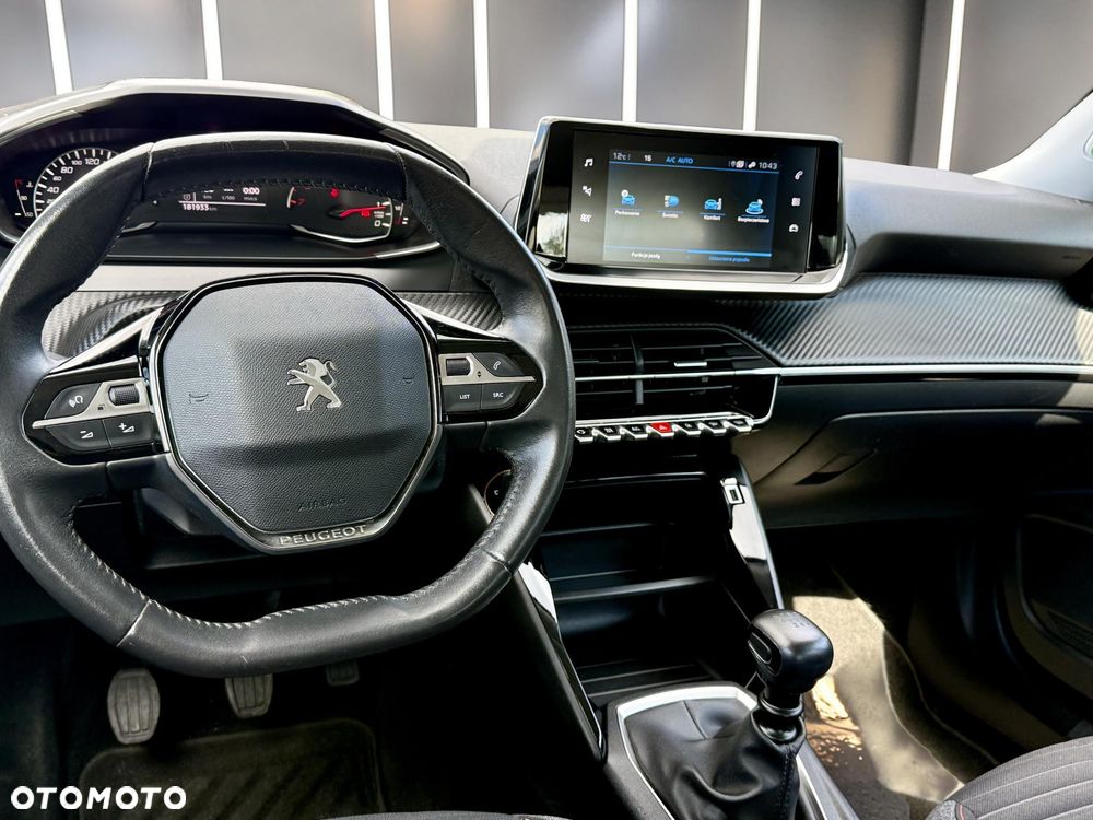Peugeot 2008 1.5 BlueHDi Active Pack S&S - 40