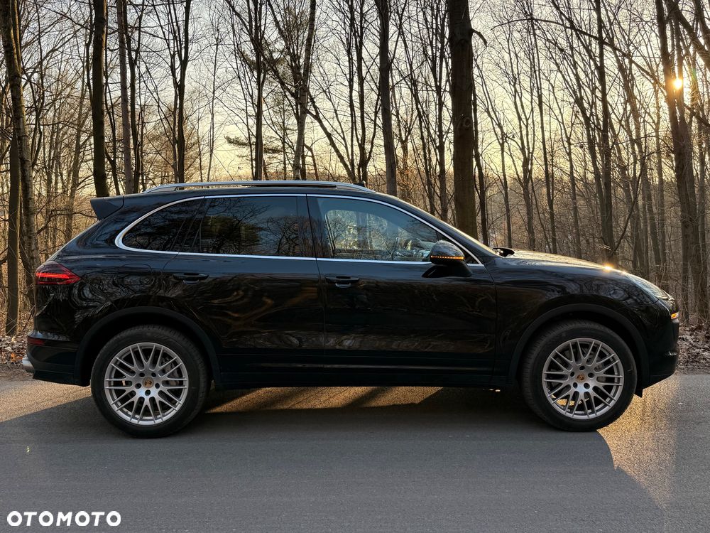 Porsche Cayenne S - 2