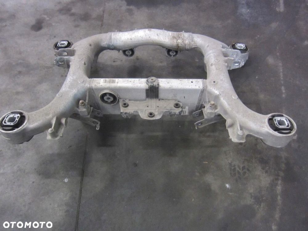BMW 5 F07 F10 F11 F06 BELKA ZAWIESZENIA TYLNEGO SANKI TYŁ 6799103 6793802 - 2